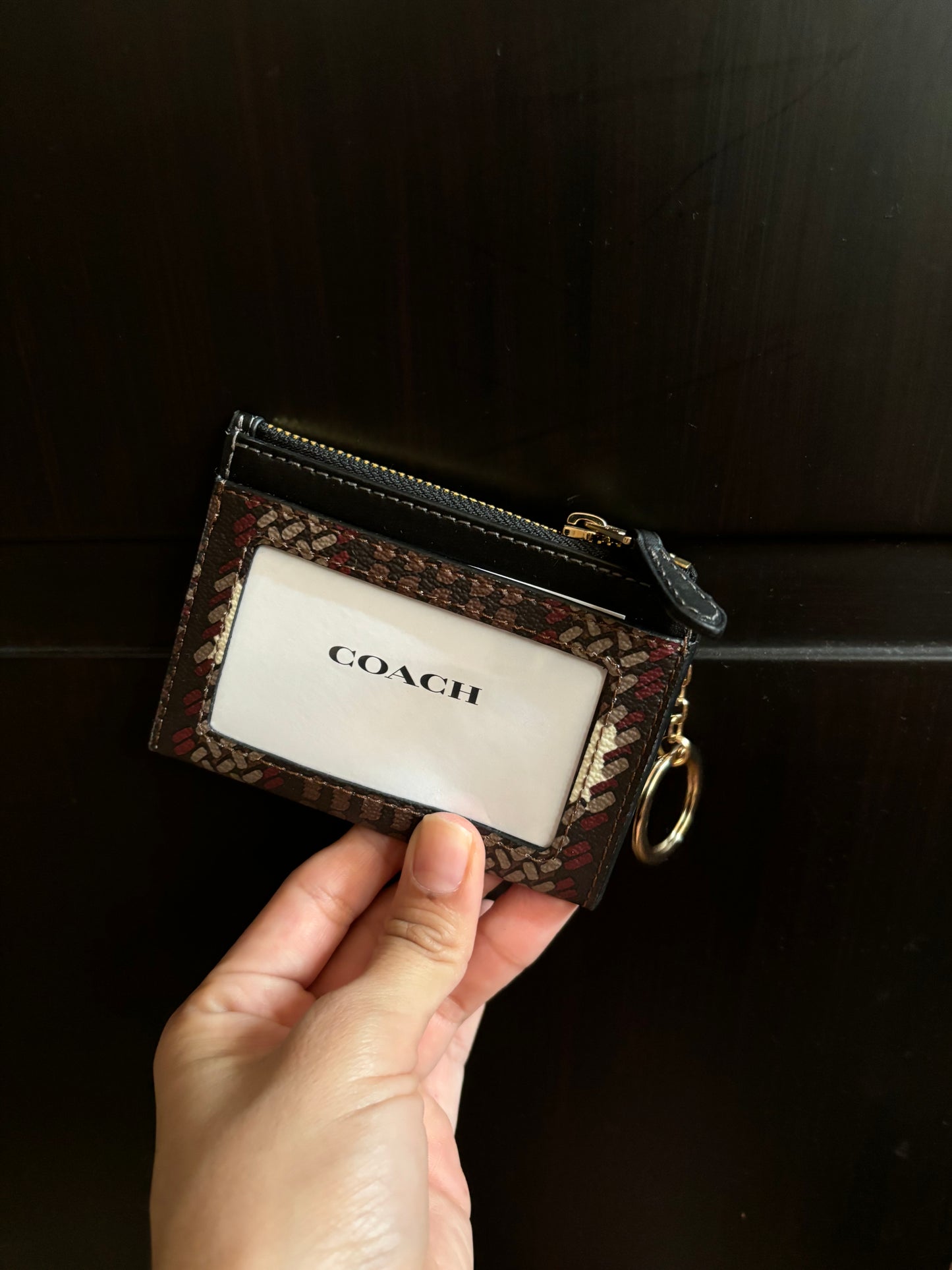 Coach Tarjetero Café estampado