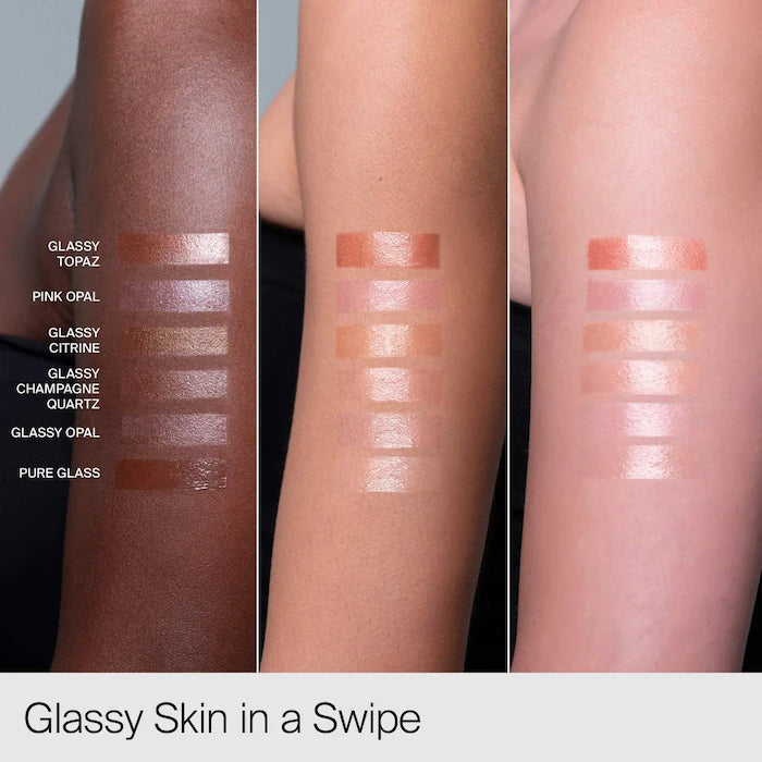 HAUS LABS BY LADY GAGA
Bio-Radiant Glassy Balm Highlighter Stick Glassy Pink Opal - rose gold Preventa