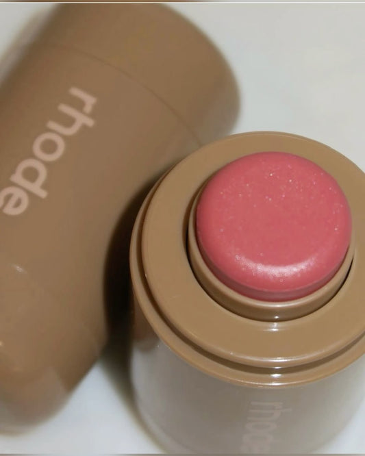 Pocket blush sprinkle